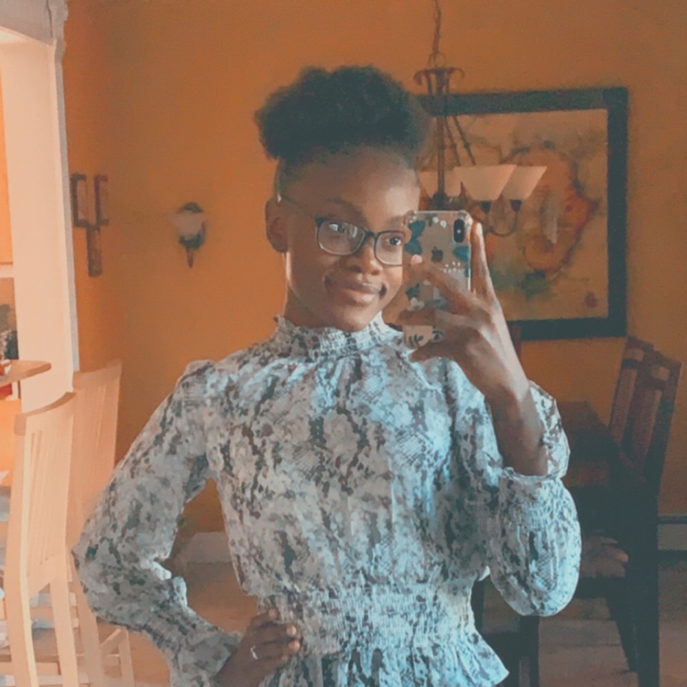 Meet your Posher, Flore